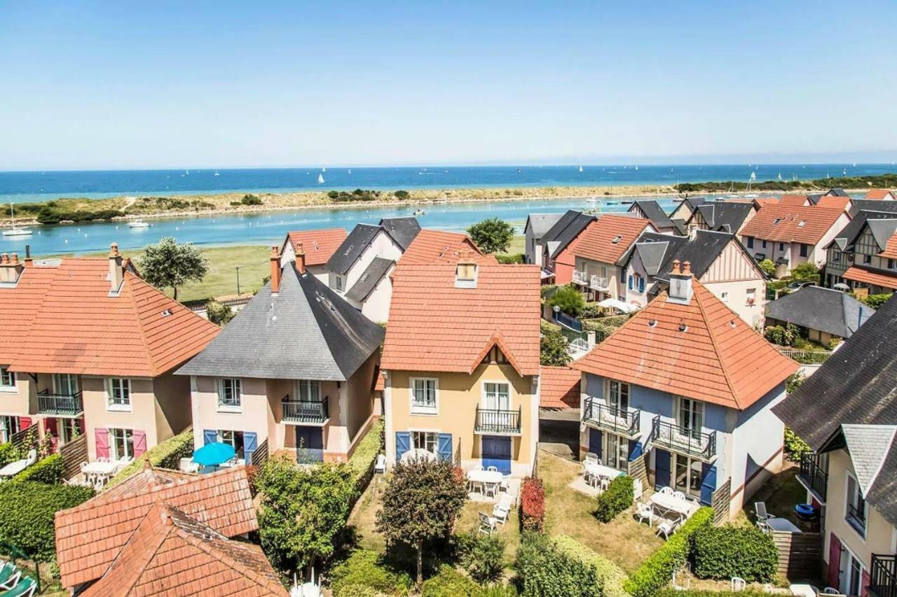 Port-Guillaume, résidence de vacances avec mer&piscine Dives-sur-Mer Extérieur photo