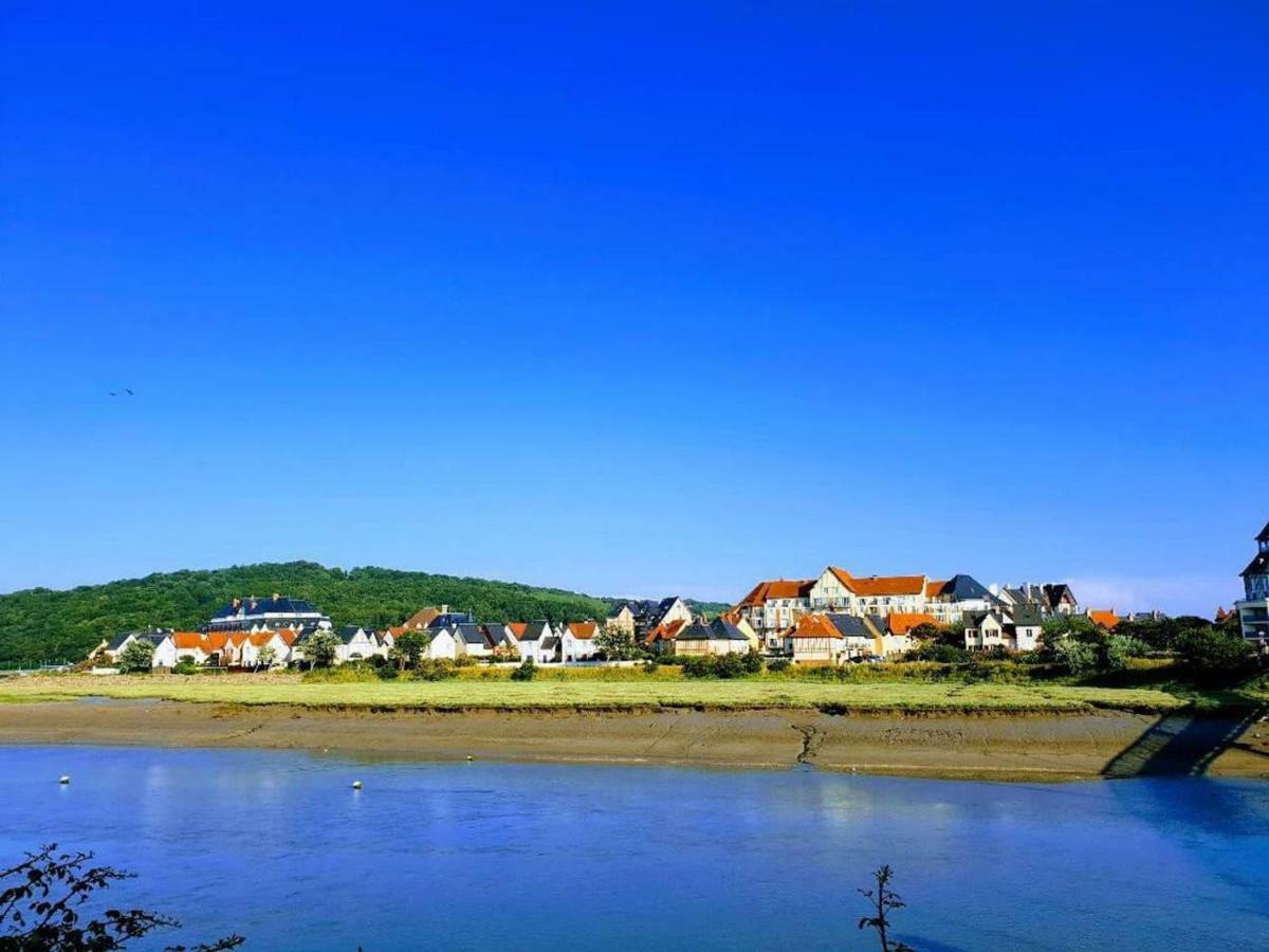 Port-Guillaume, résidence de vacances avec mer&piscine Dives-sur-Mer Extérieur photo
